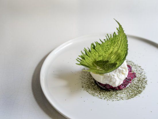Roux at The Landau